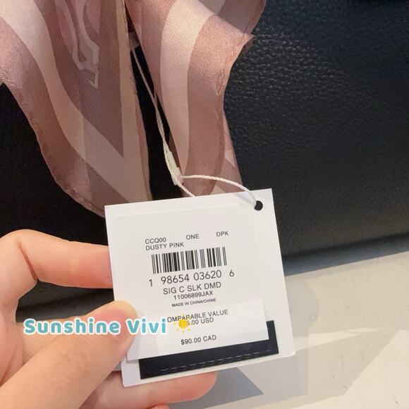 NWT Coach Bundle signature Silk Diamond Scarf & Large rowan Satchel Leather Bag - Picture 8 of 16